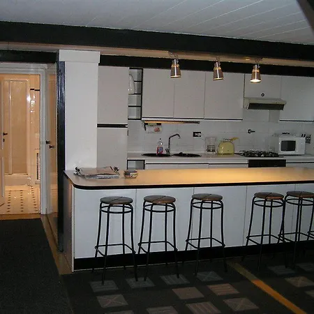 아파르타멘토 코로나리 *